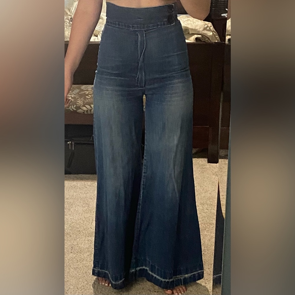 Vintage 70’s ultra high waisted wide-leg blue jeans